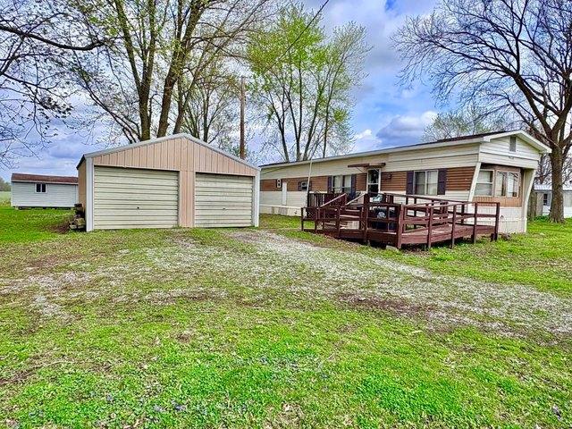 House for sale in Clay City, Illinois