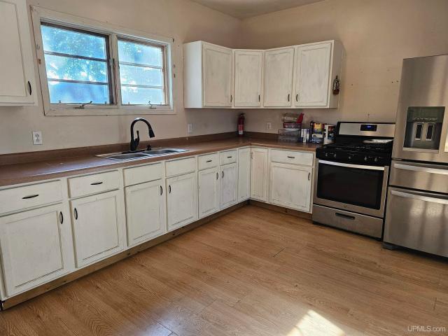 House for sale in Manistique, Michigan