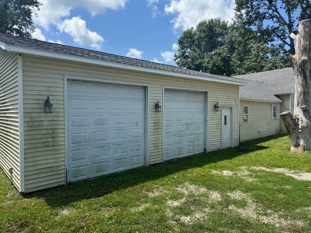 House for sale in Arthur, Illinois