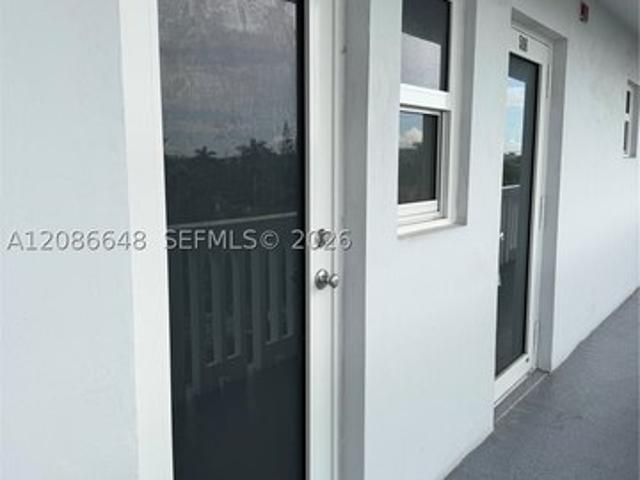 Condo for sale in Hallandale, Florida