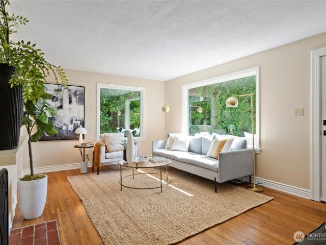House for sale in Shoreline, Washington