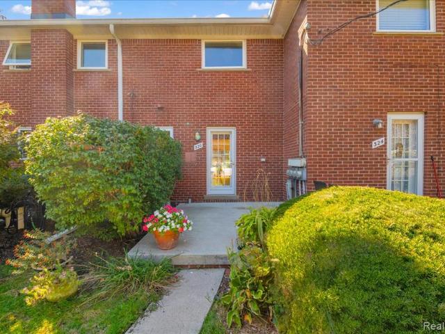 Condo for sale in Grosse Pointe, Michigan