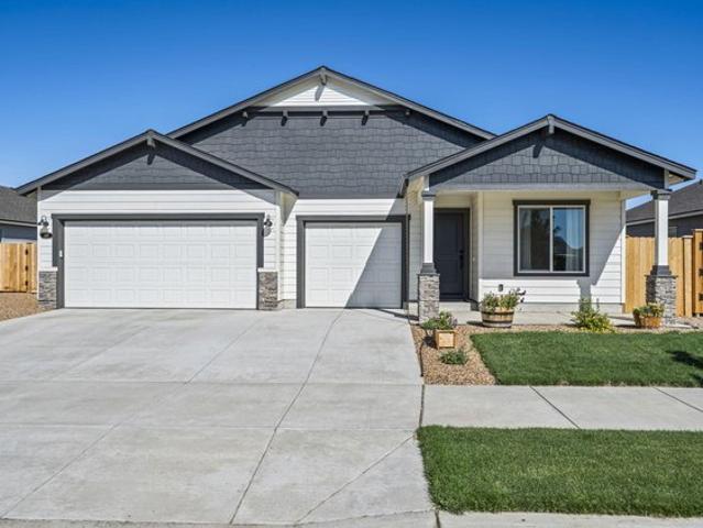 House for sale in Oregonia