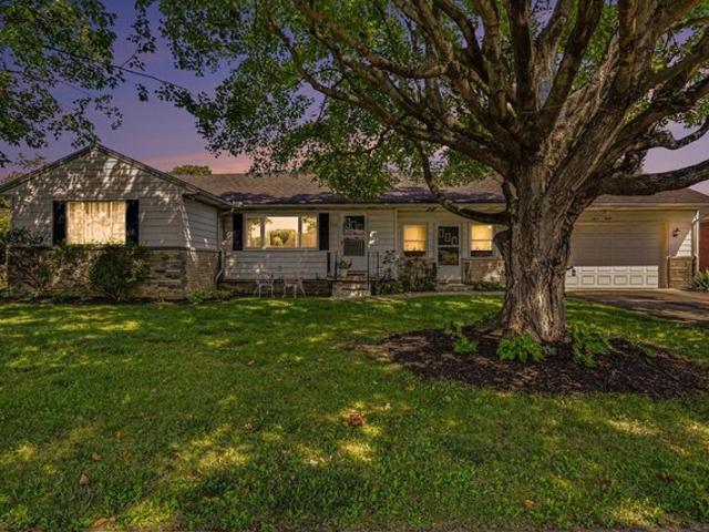 House for sale in Little Chicago, Ashville