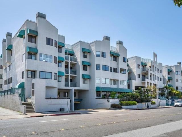 Condo for sale in San Mateo, California