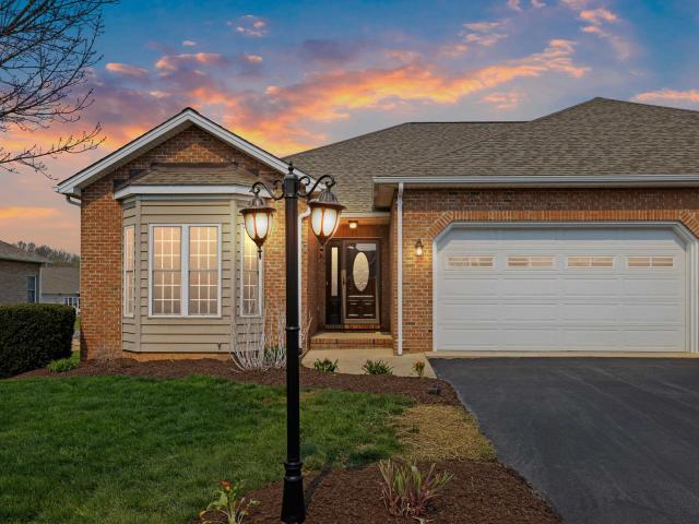 Townhouse for sale in Virginia