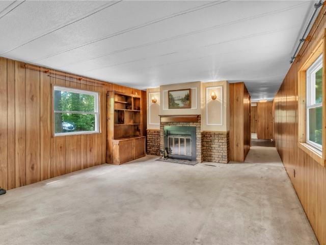 House for sale in Evans City, Pennsylvania