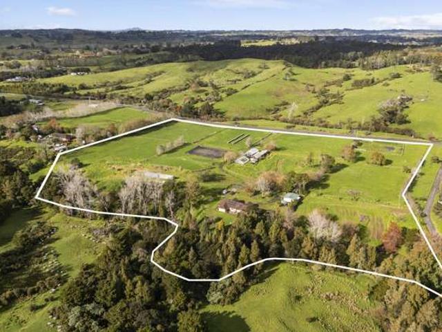 Property for sale in Kawau Island