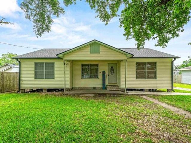 House for sale in Sulphur, Louisiana