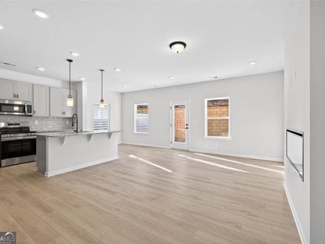 Townhouse for sale in Auburn, Georgia