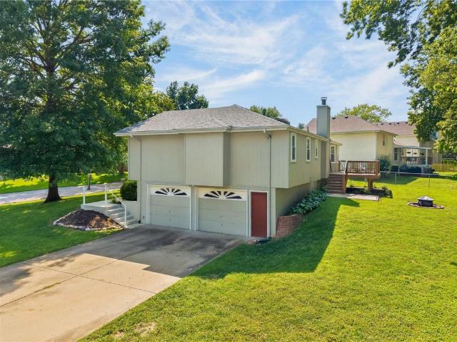 House for sale in Kearney, Missouri