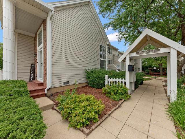 Townhouse for sale in Bolingbrook, Illinois