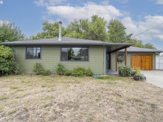 House for sale in Oregonia