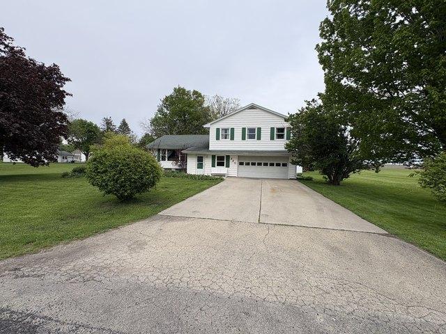 House for sale in Creston, Illinois