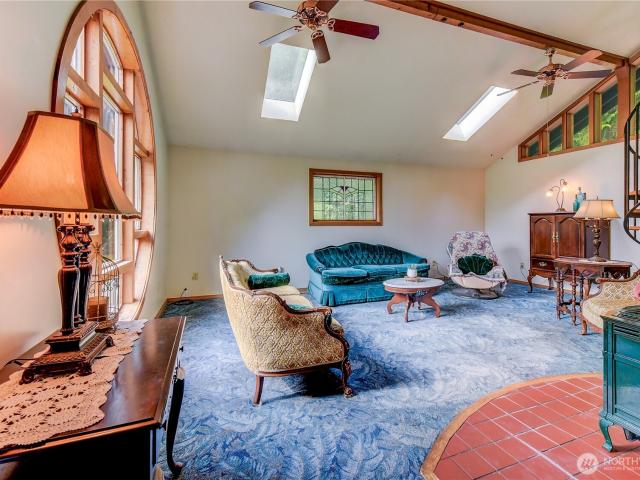 House for sale in Washington
