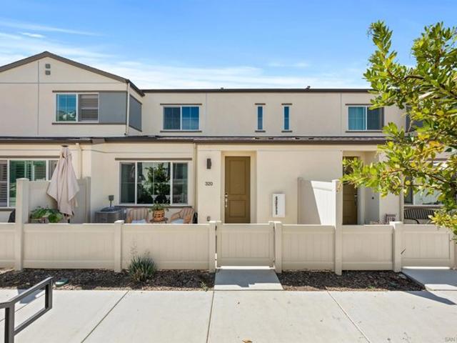 Condo for sale in Fallbrook, California