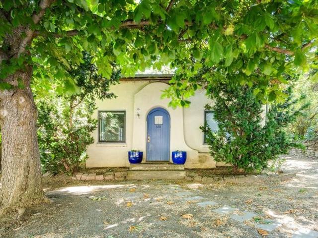 House for sale in Whitman, Washington