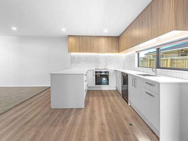 Townhouse for rent in Papanui, Canterbury