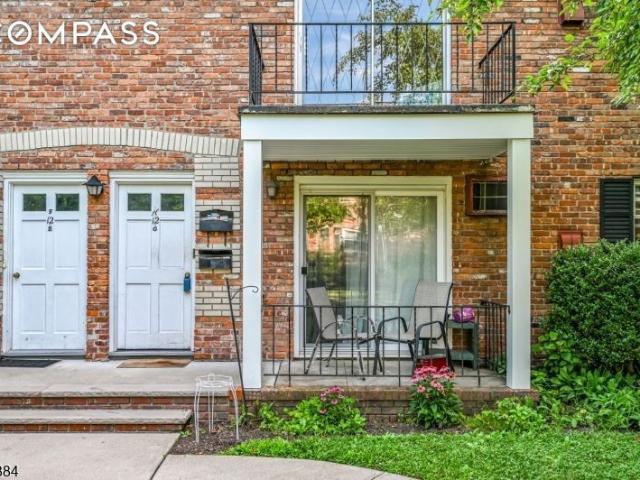 Townhouse for rent in Morristown