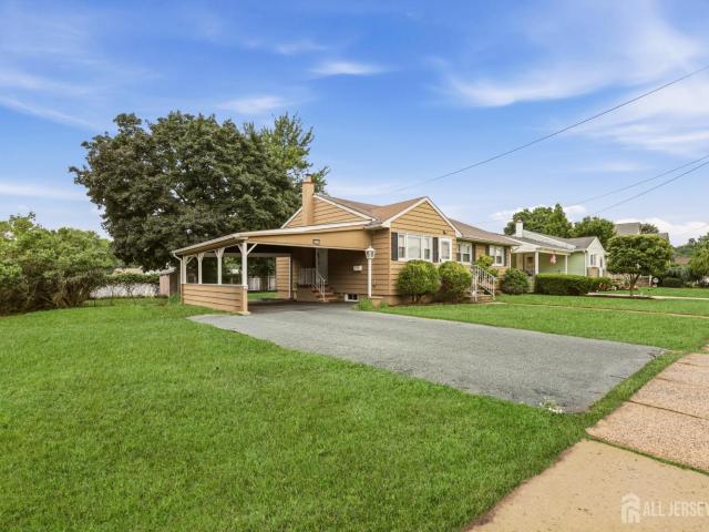 Property for rent in Edison, New Jersey