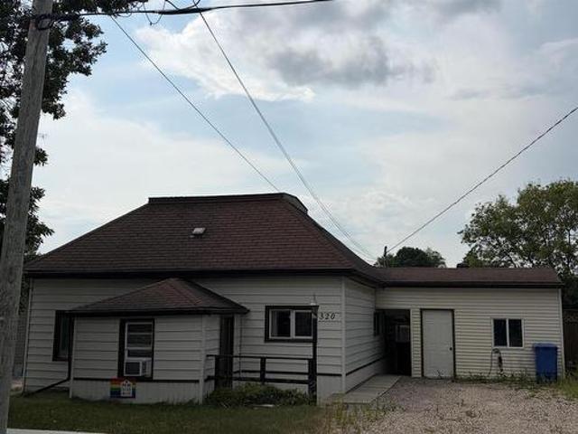 House for sale in Kenora, Ontario