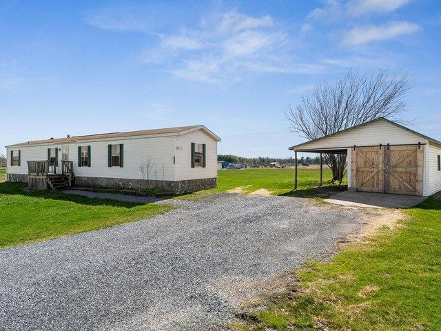 House for sale in Bridport, Vermont
