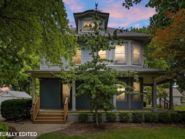 House for sale in Whiteside, Illinois