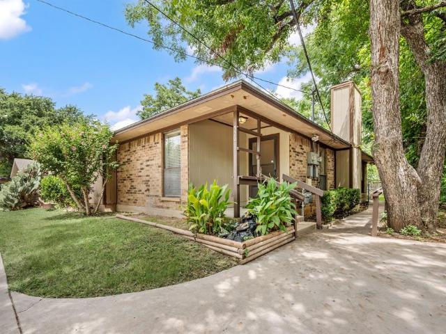 House for sale in Denton, Texas