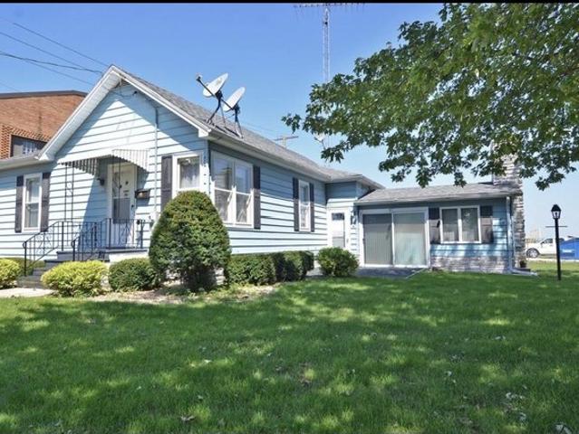 House for sale in Grand Ridge, Illinois