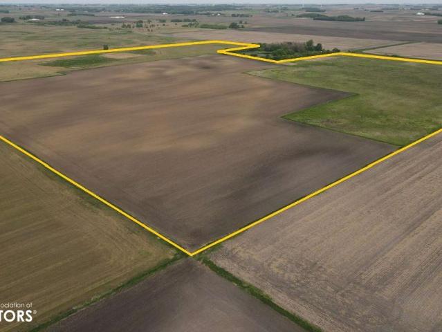Farm for sale in Forest City, Iowa