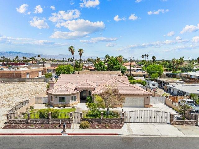 House for sale in Cathedral City, California