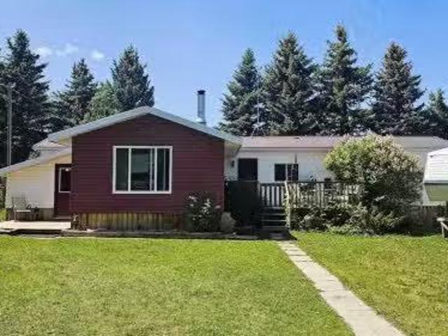 House for sale in Alberta