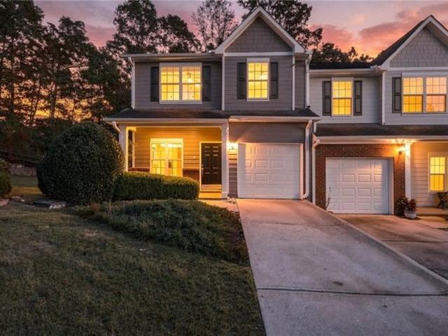 Townhouse for sale in Buford, Gwinnett County