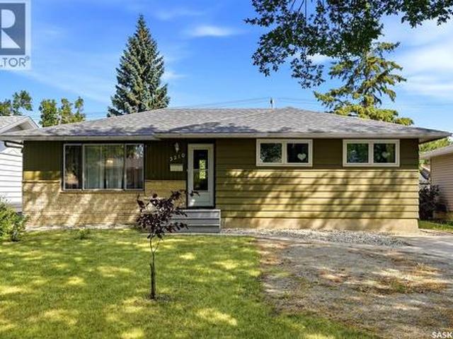 House for sale in Parliament Place, Regina