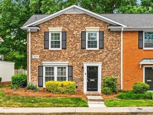 Townhouse for sale in Guilford, North Carolina