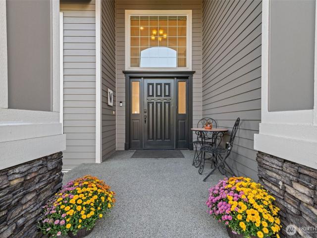 House for sale in Black Diamond, Washington