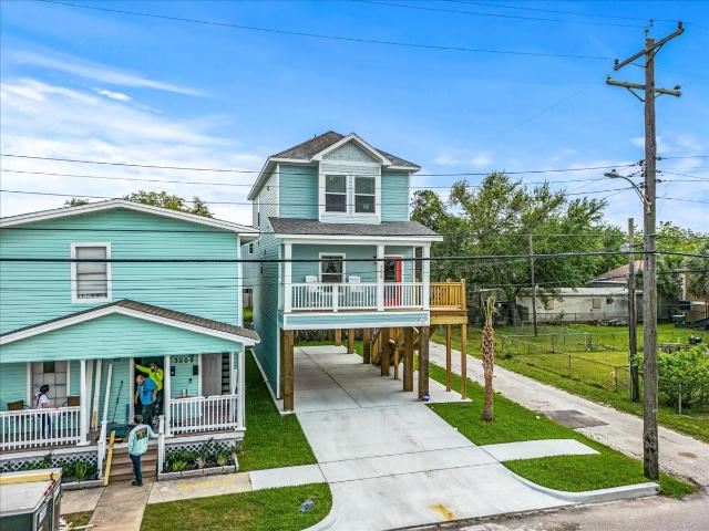 House for sale in Galveston, Galveston County