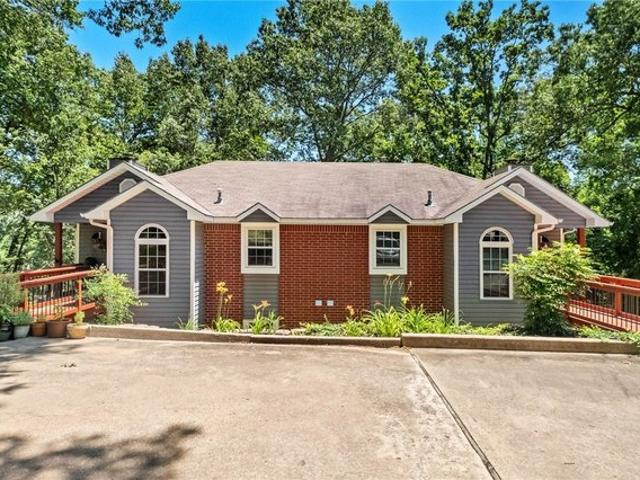 House for sale in Ark