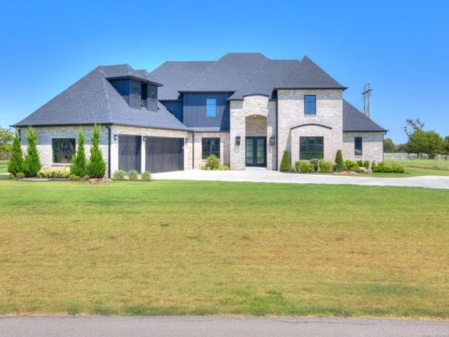 House for sale in Bixby, Oklahoma