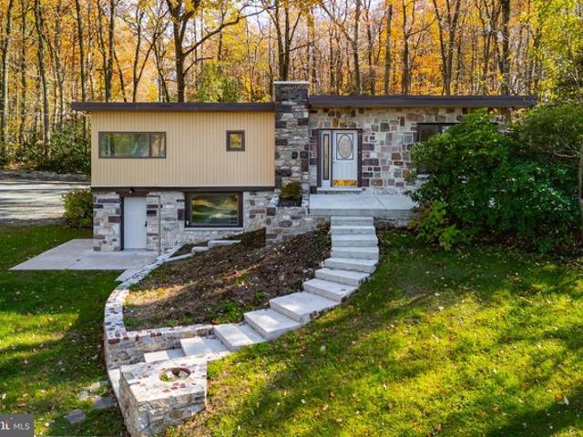 House for sale in Fleetwood, Pennsylvania