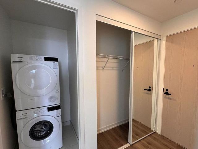House for rent in Interchange Hwy 400 & 7, Vaughan