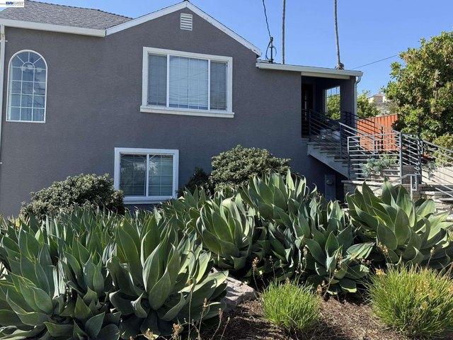 House for sale in Hayward, California