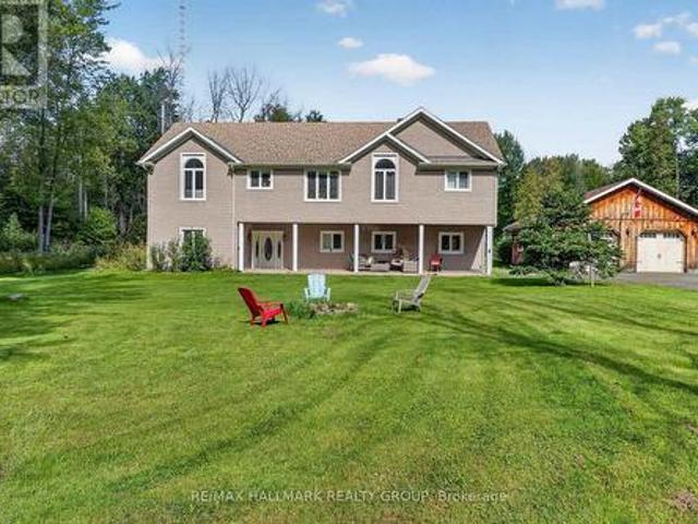House for sale in Edwardsburgh cardinal, Ontario