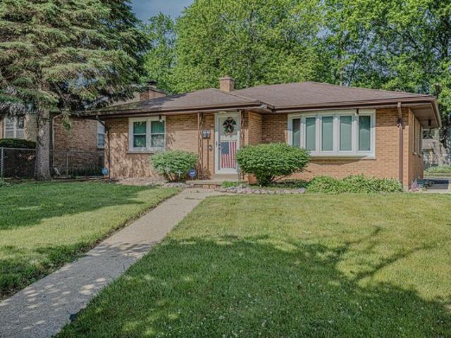 House for sale in Zion, Illinois