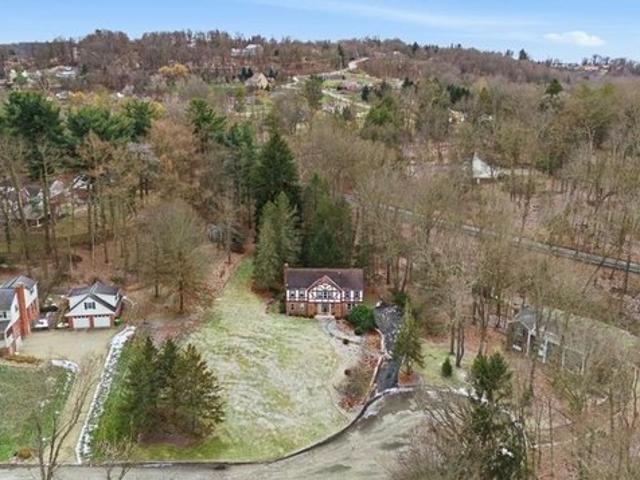 House for sale in Allison Park, Pennsylvania
