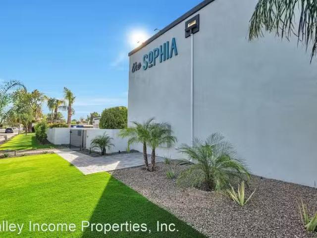 Condo for rent in Scottsdale