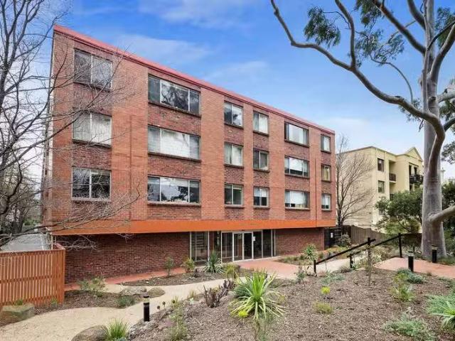 House for rent in Parkville