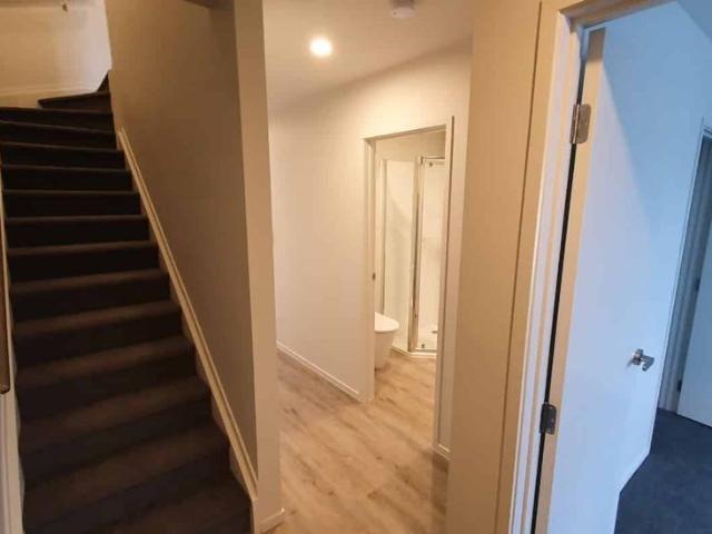 Townhouse for rent in Owhata