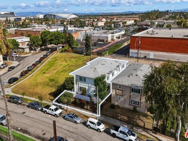 House for sale in Inglewood, California