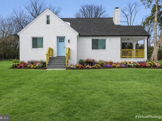 House for sale in Burtonsville, Maryland
